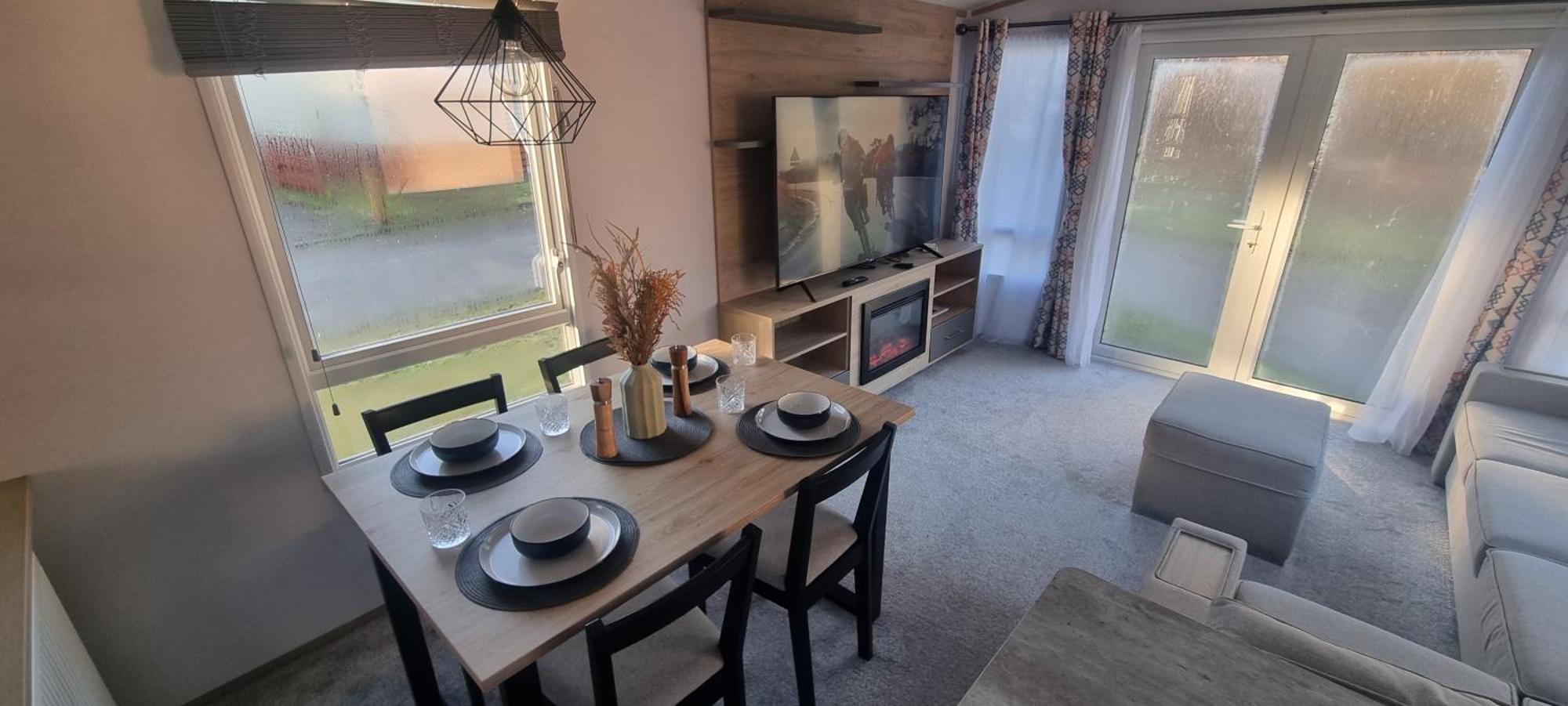 Lynton Lodges Atlas Evanton Екстер'єр фото